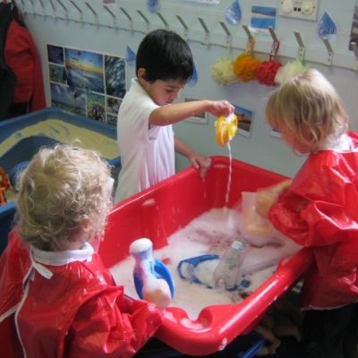 Water play in the messy room